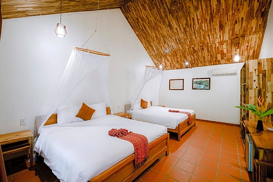Photo 1 of 10 of Family Bungalow