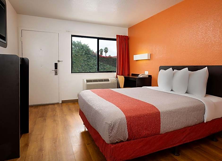 Motel 6-Camarillo, CA