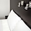 St Ives Motel Apartments