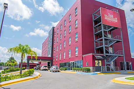 Los Herederos Hotel y Resto