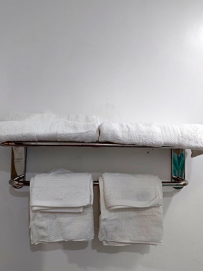 Apartelle near Philippine Arena