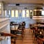 Walter Raleigh Hotel