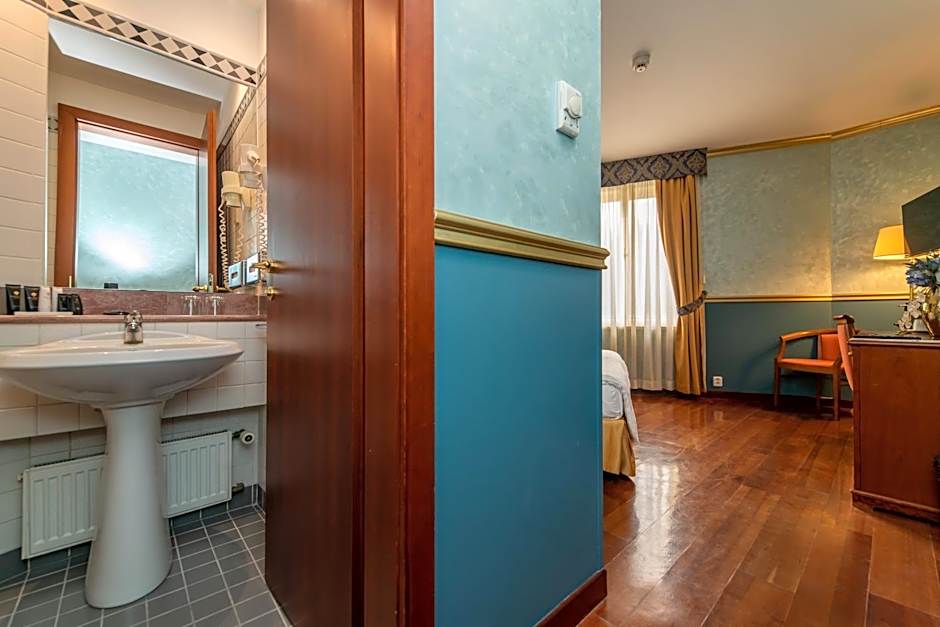 Hotel Kinsky Fountain