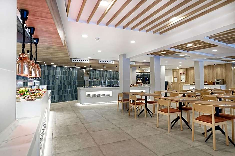 Sport Hotel Monte Feliz - powered by Playitas