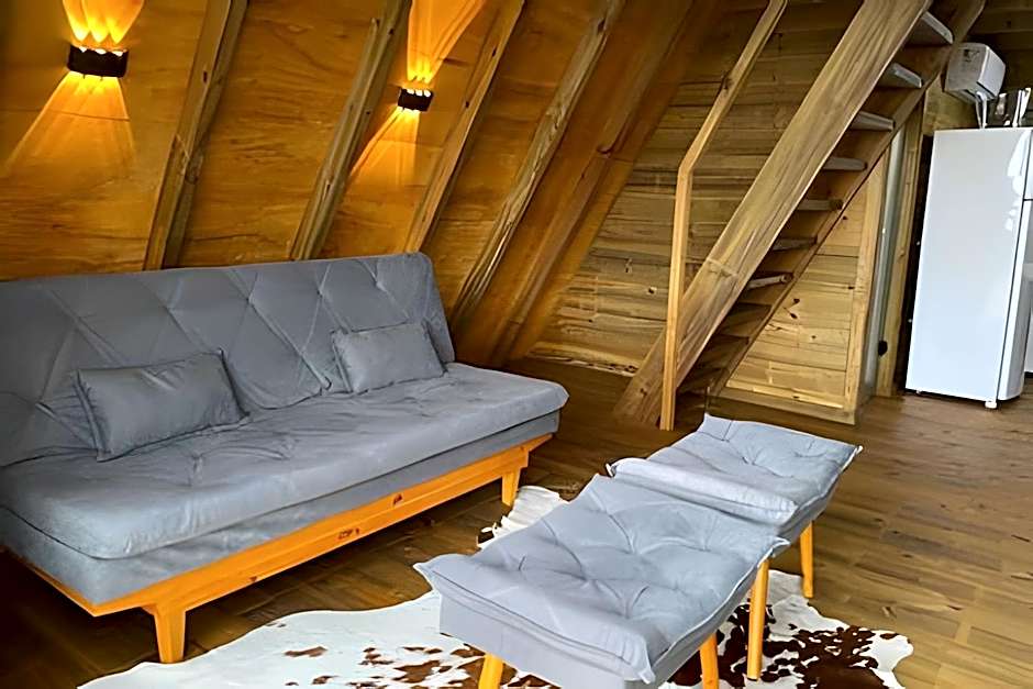 Chalé dos Alpes 2 hidromassagem e Lareira