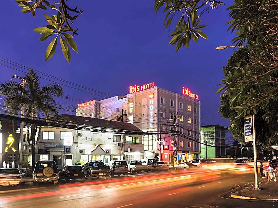 ibis Vientiane Nam Phu