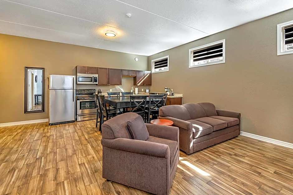 Comfort Inn & Suites Thousand Islands Harbour District