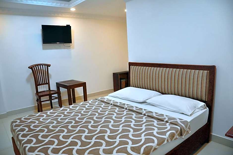 Saasha City Hotel