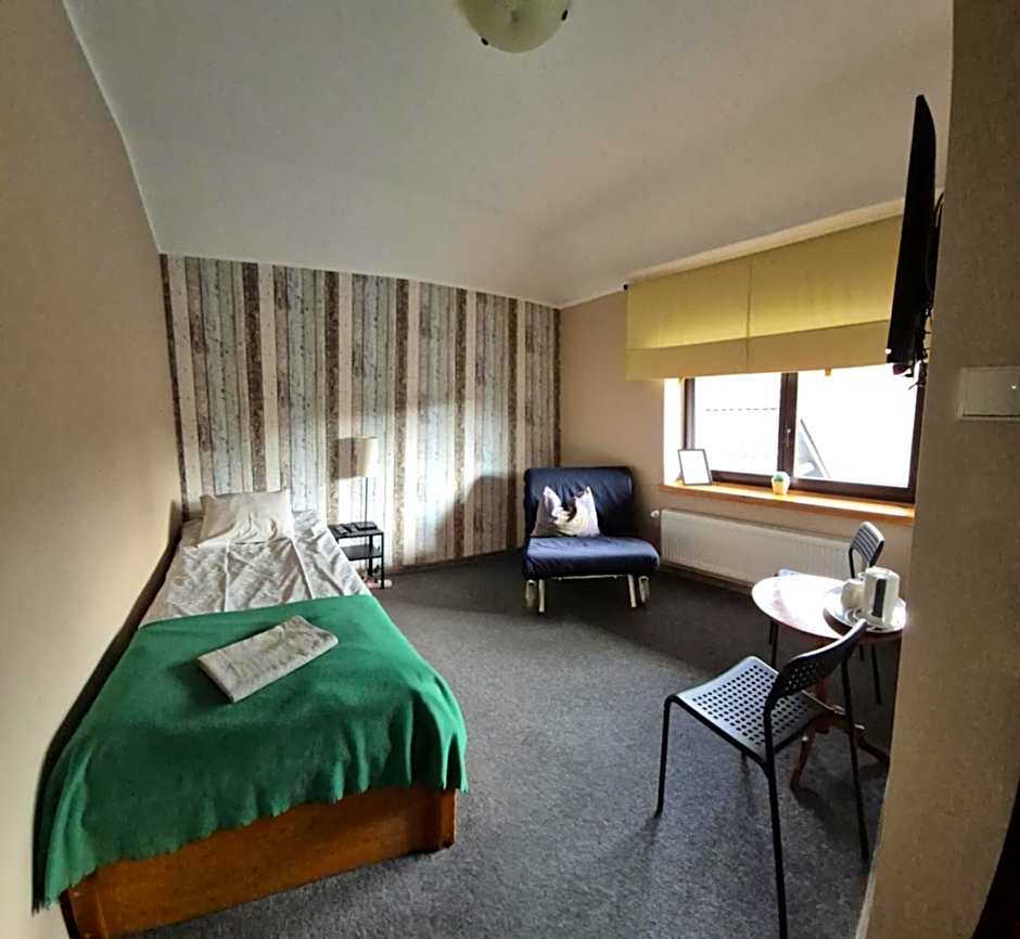 Photo 1 of 2 of Small Single Room