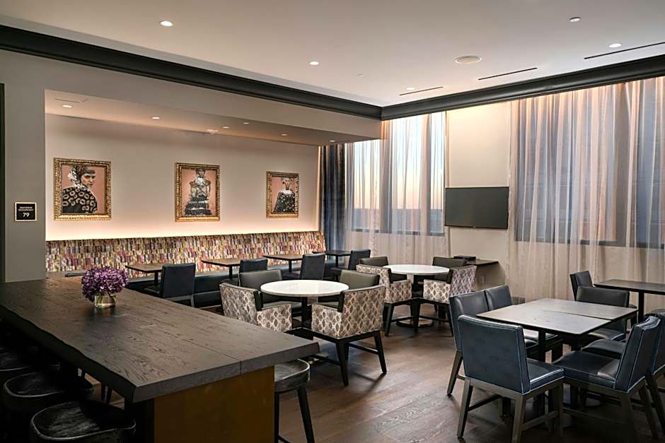 Grand Bohemian Charlotte, Autograph Collection