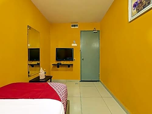 OYO 90488 Juru Hotel
