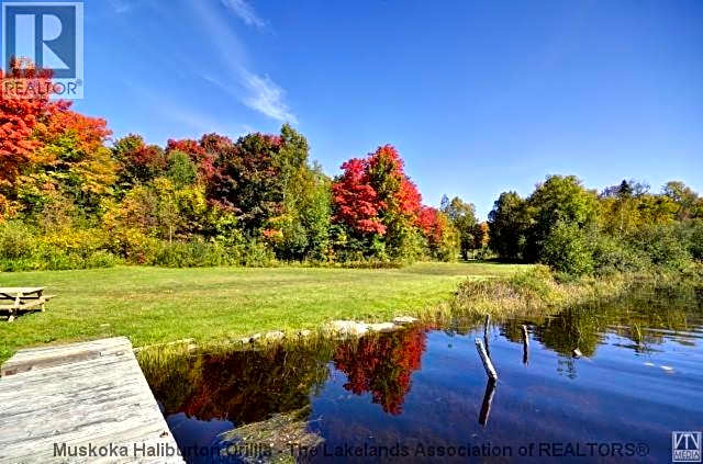 Quiet Bay Inn & Café
