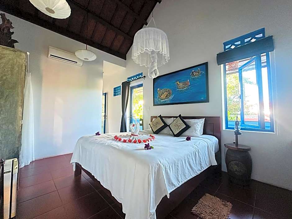 Local Beach Homestay