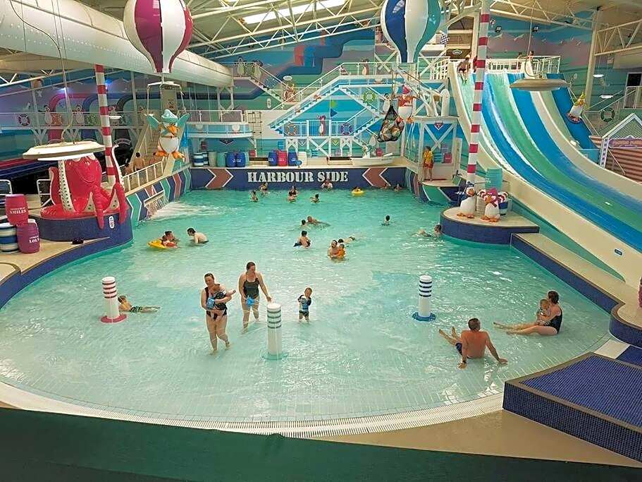 Pine Lodge @Puffin Lodges