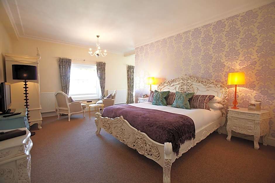 Angel Hotel