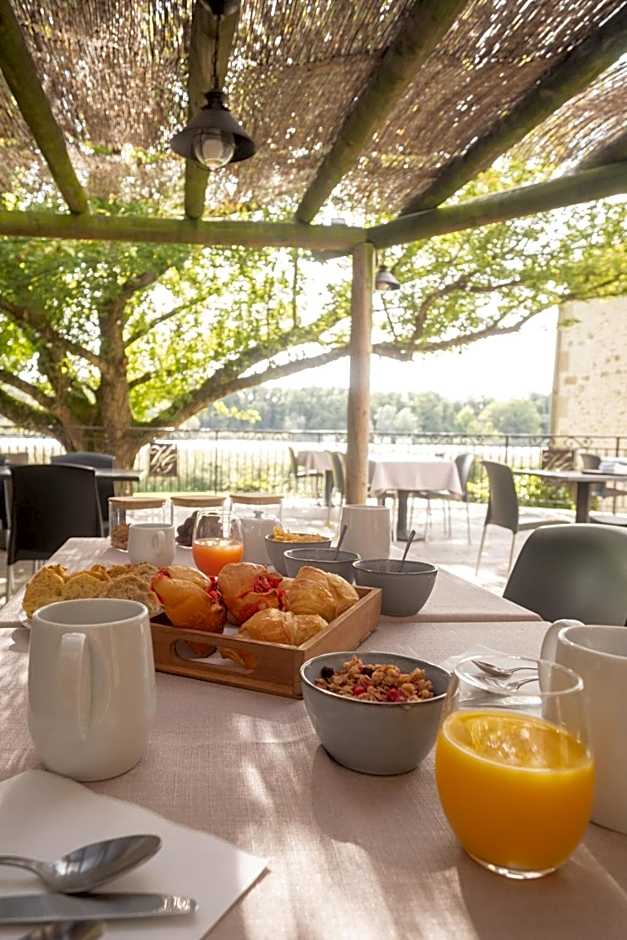 Logis Hôtel Les Vieilles Granges