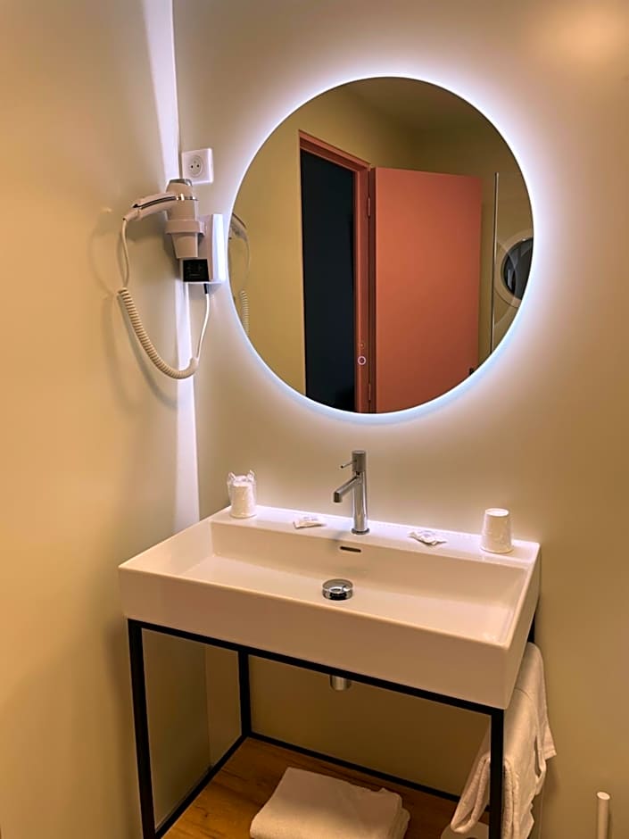 La Table De Jeanne - Hôtel & Restaurant