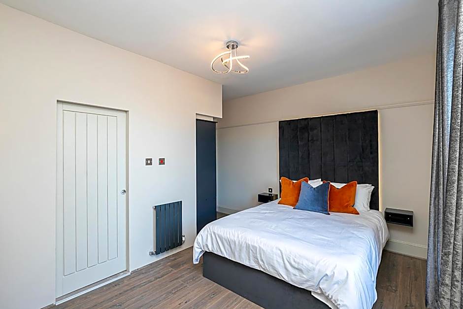 Pages Hotel and Guesthouse