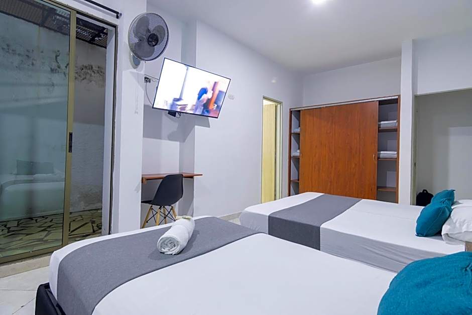 Hotel Balcones de la 70