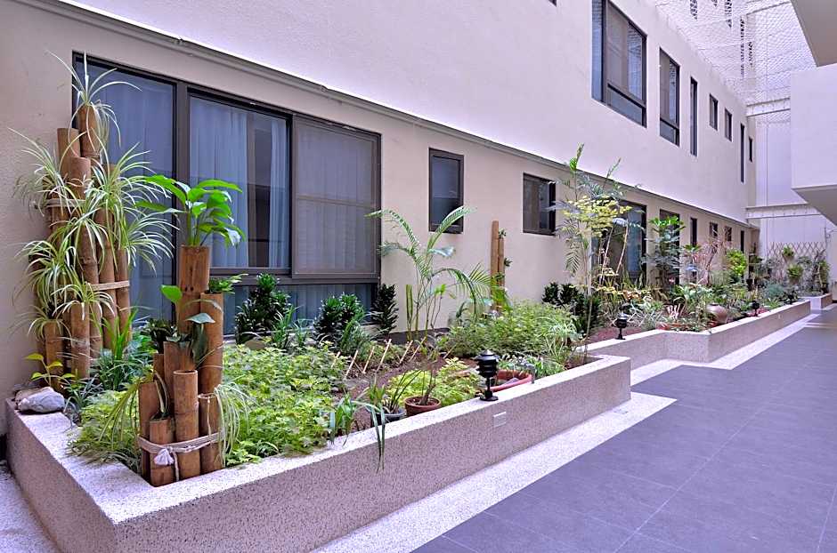 Hotel Modern Puli