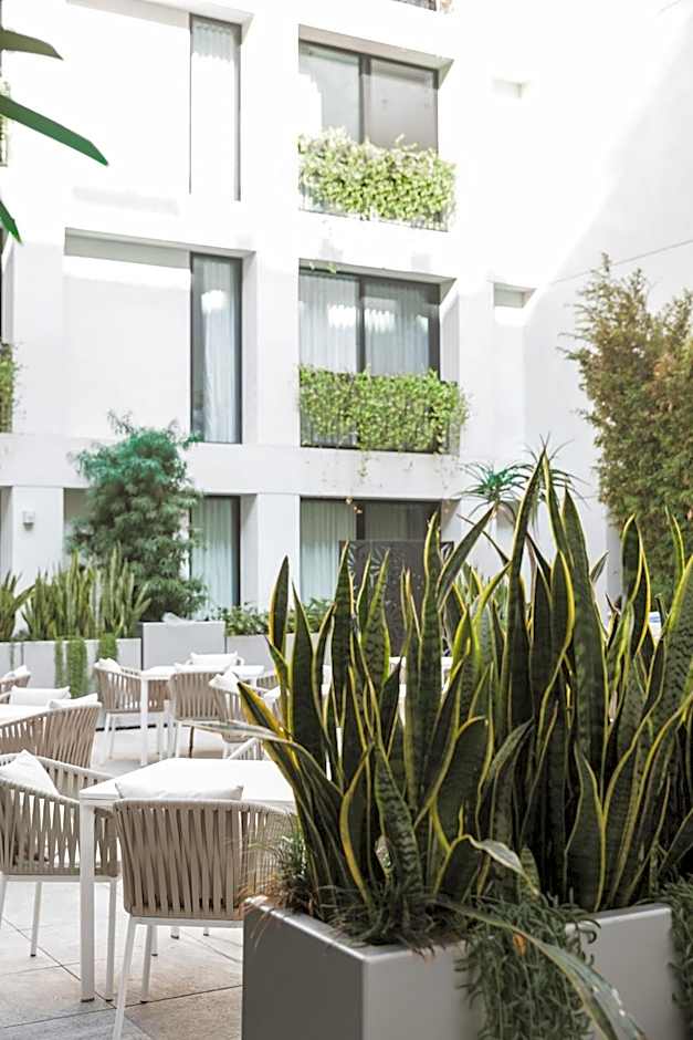 The Godfrey Hotel Hollywood