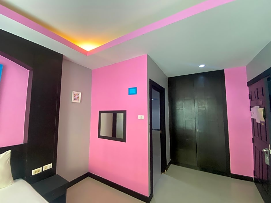 Lavender Hotel Patong, Phuket