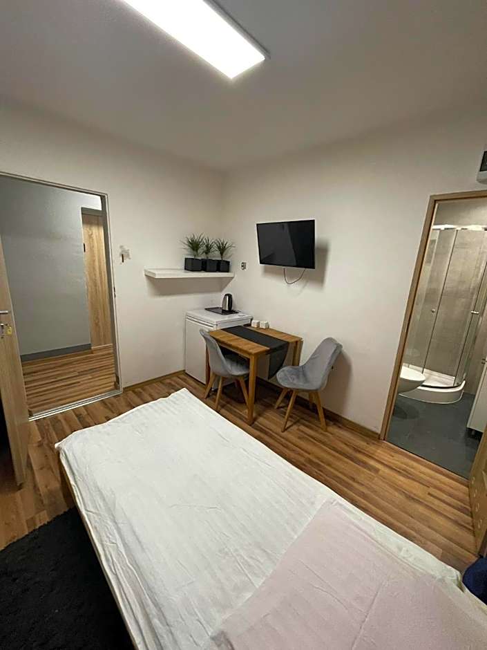 HOSTEL Bytomska Września
