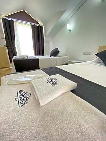 Double or Twin Room - Attic