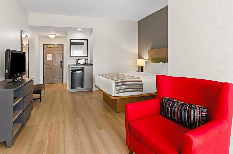 Country Inn & Suites by Radisson, Roanoke, VA