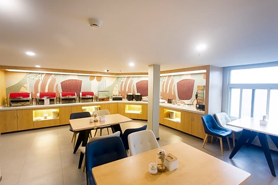 Hanting Express Changsha Renmin Middle Road – Changsha, KY