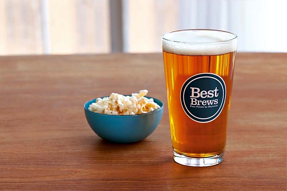 Four Points By Sheraton Edmonton South