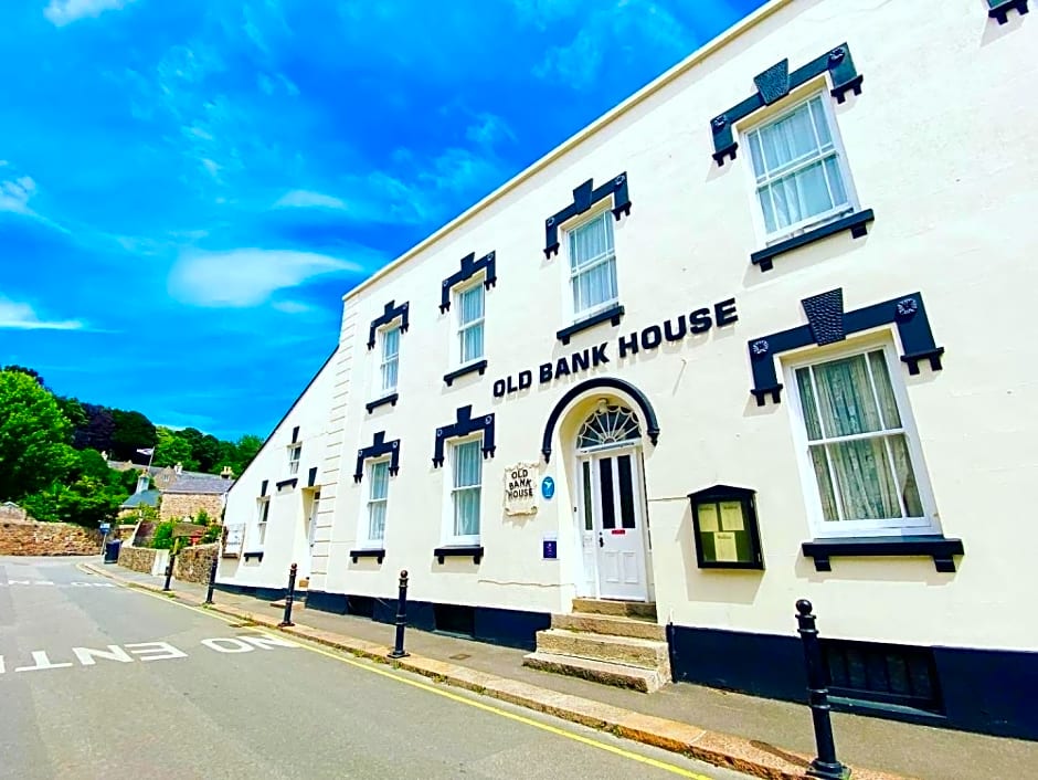 Old Bank House Hotel