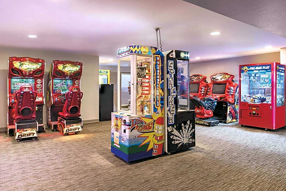 Country Inn & Suites by Radisson, Galena, IL