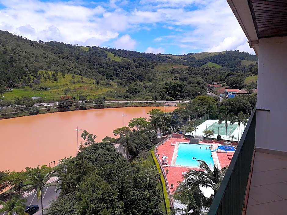 FLATs CAVALINHO BRANCO