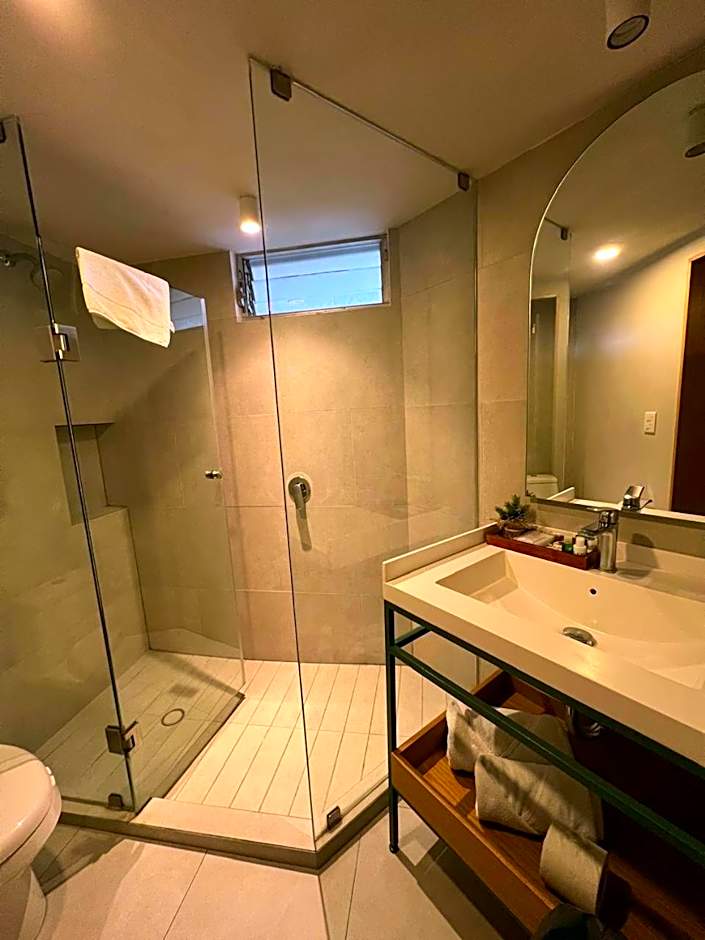 Oliva Plaza Hotel