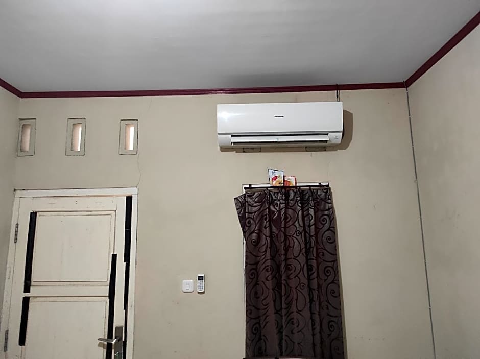 Hotel O Wisma Astukara Syariah Near Sejahtera Department Store Pinrang