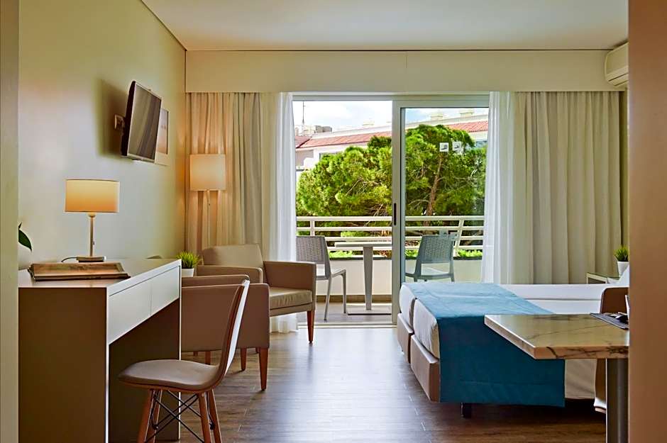 Aqualuz Lagos by The Editory