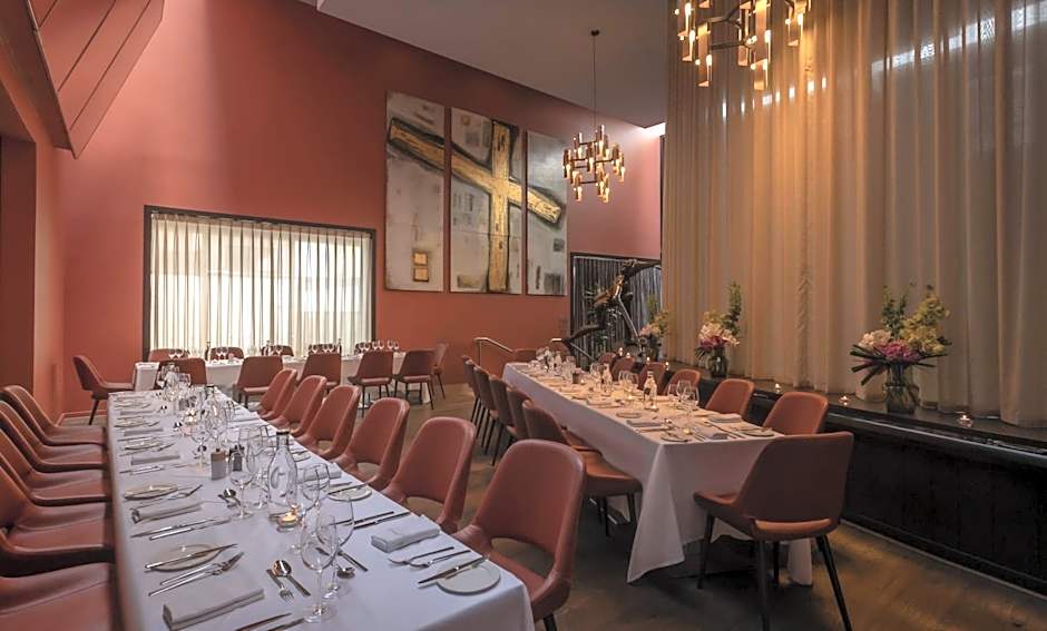 The Morrison Dublin, Curio Collection by Hilton