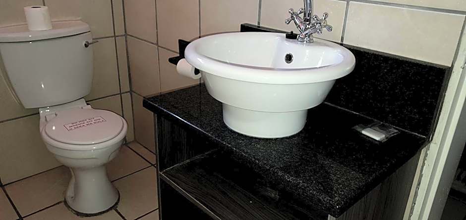 Barons Galley & Lodge