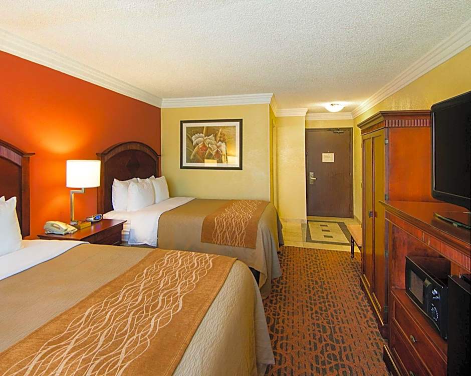 Comfort Inn & Suites I10 - Mason Road