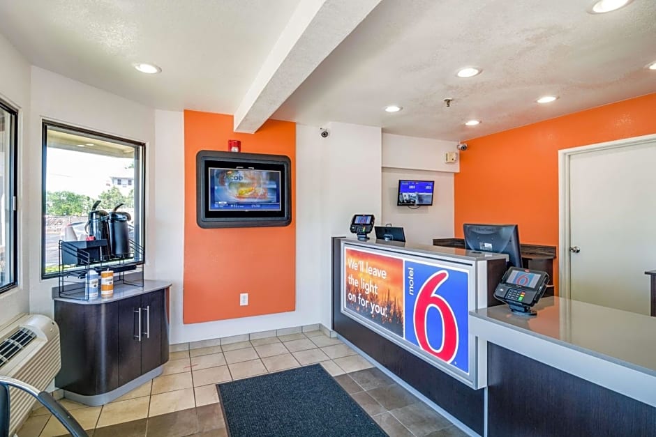 Motel 6-Schiller Park, IL - Chicago O'Hare