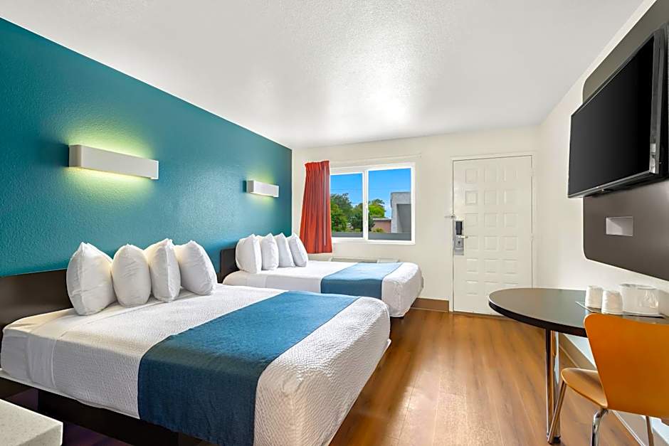 Studio 6 Suites Chattanooga TN Lookout Mtn