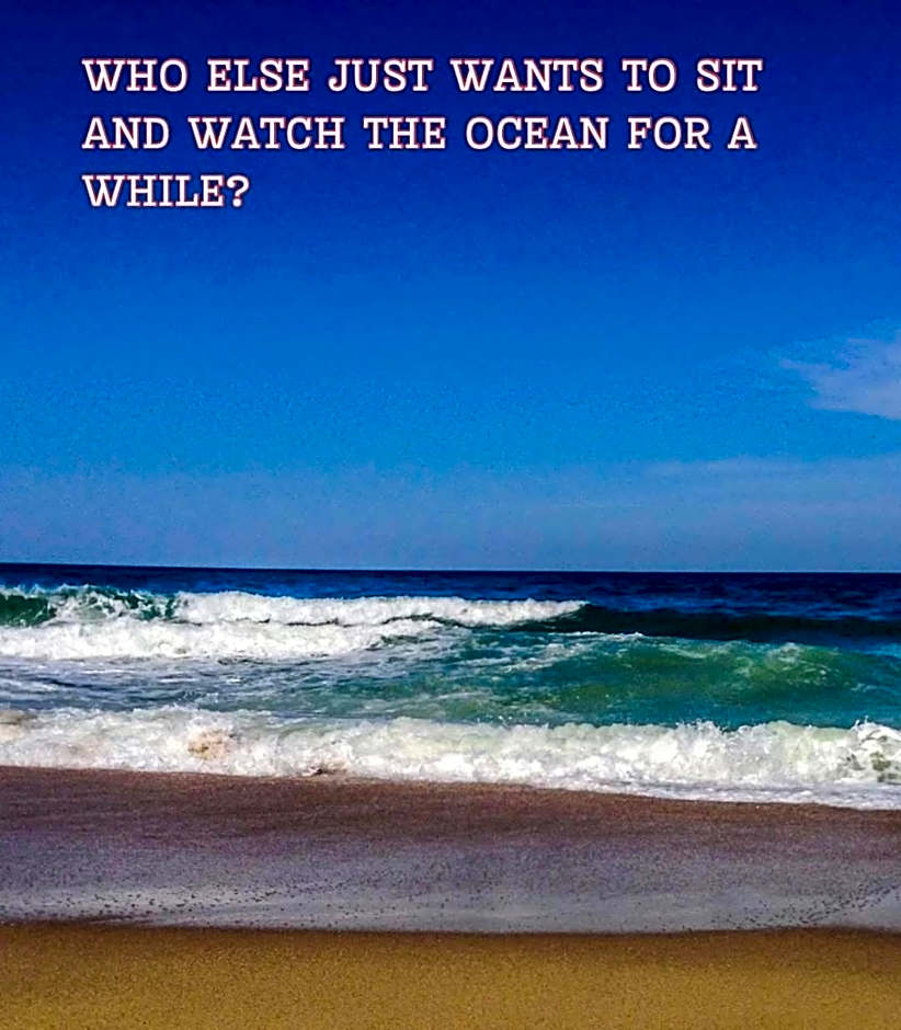 New 2025-Ocean Sands Beach Boutique Inn-Sauna and Salt-Mineral Pool -Free Beach Bikes and Famous Beach-Nightly Popcorn-Bathrobes and Sunscreen in all rooms-Ultra Sparkling-Free Laundry-4 Grand Presidential Black Beds in all rooms-Savings#252-242-SAND
