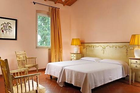 Two-Bedroom Apartment ( 5 Adults ) - First Floor