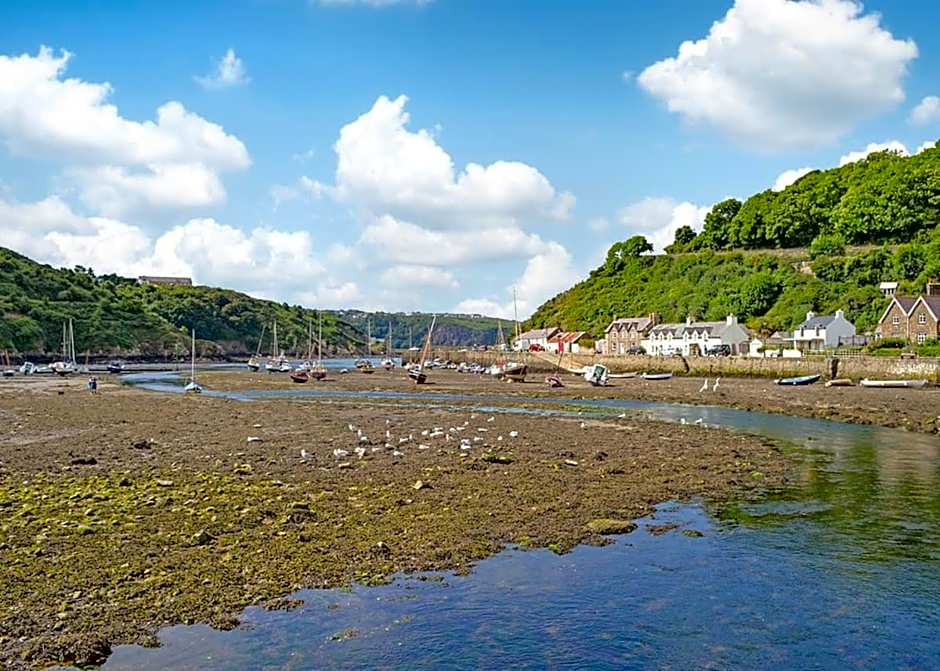 Fishguard Holiday Park
