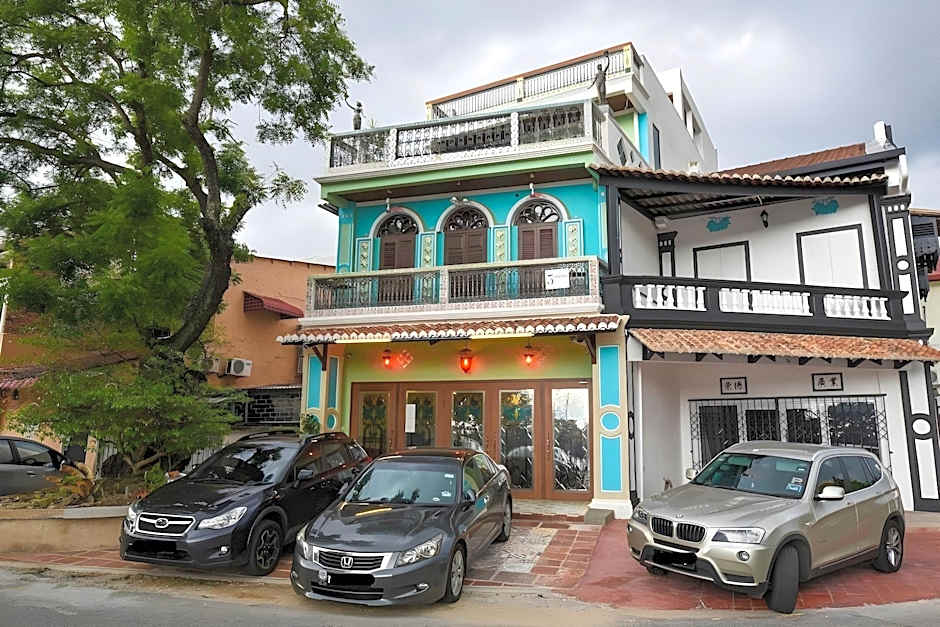 Heeren Straits Hotel