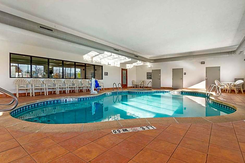 Comfort Inn Near Six Flags St. Louis