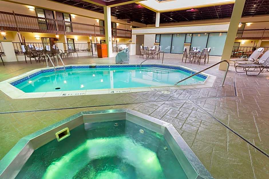 Pear Tree Inn St. Louis Convention Center