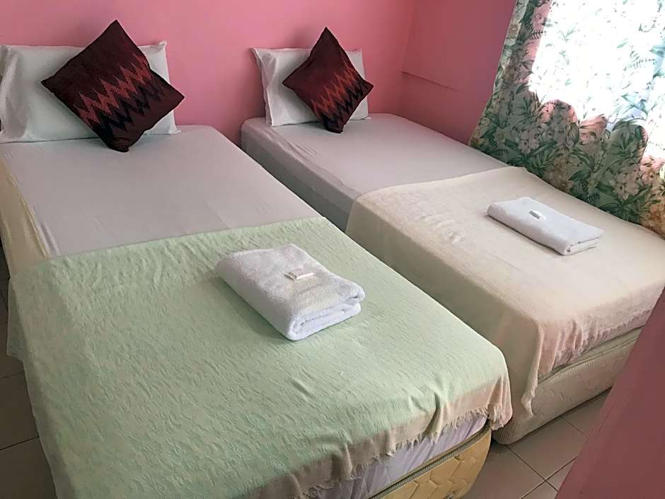 HOTEL CAHAYA