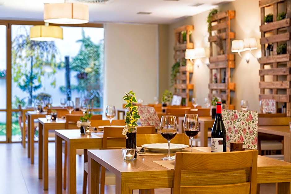 Eco-Hotel Doña Mayor